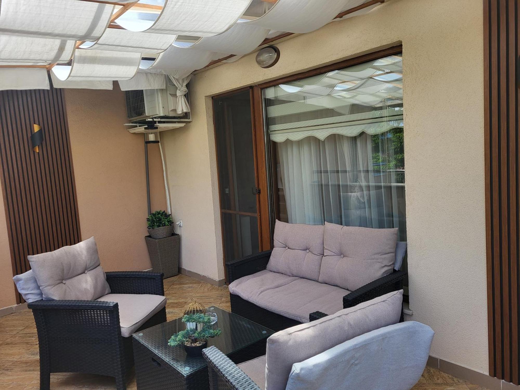 Студио Лидия Velingrad Luaran gambar